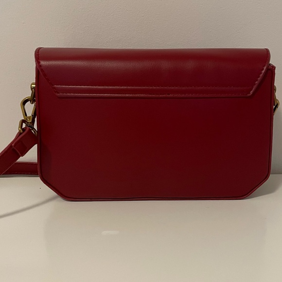 Miztique Faux Leather Red Shoulder Bag - Picture 3 of 16